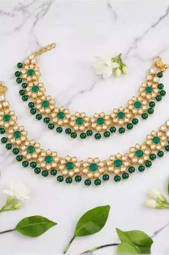 Green Beaded Jewellery Yellow Gold Alloy Pair of Jewels
