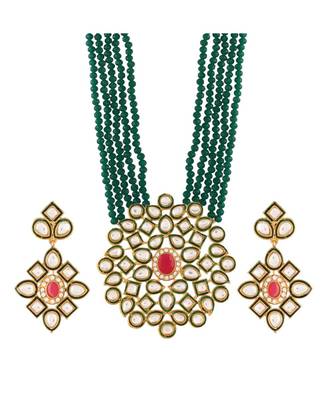 Green beaded jewellery Yellow Gold Alloy   Necklacewith   Pair of Earrings 1