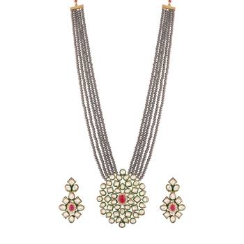 Grey beaded jewellery Yellow Gold Alloy   Necklacewith   Pair of Earrings 3