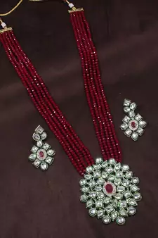 Maroon beaded jewellery Yellow Gold Alloy   Necklacewith   Pair of Earrings