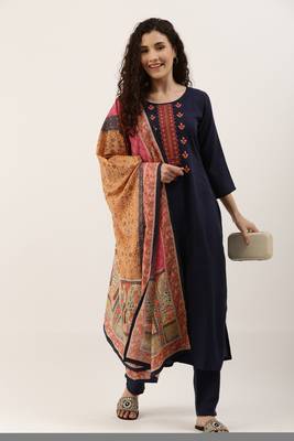 Blue Cotton  Embroidery stitched kurta & bottom with dupatta 2