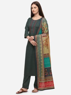Green Cotton  Embroidery stitched kurta & bottom with dupatta 5