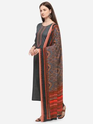 Grey Cotton  Embroidery stitched kurta & bottom with dupatta 5