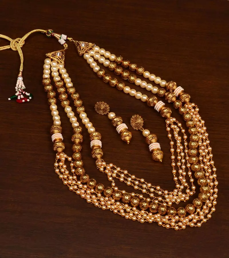 Pearl and Hollow Beads Embellished Multilayer Necklace SJ25