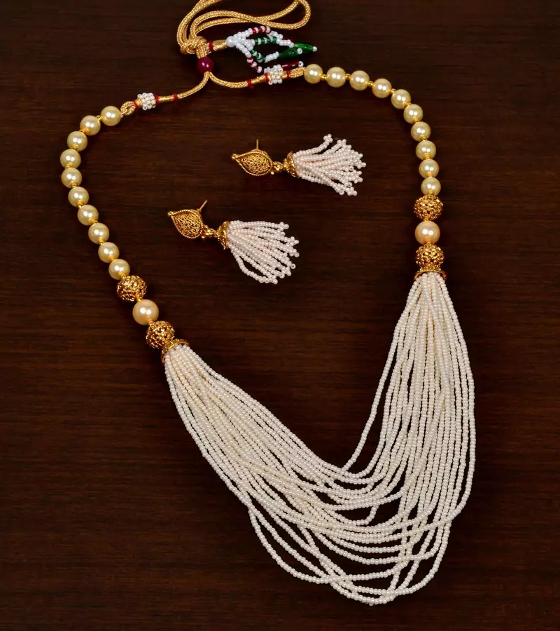 Seed Pearls and Metallic Glossy Beads Embellished Multilayer Necklace SJ29