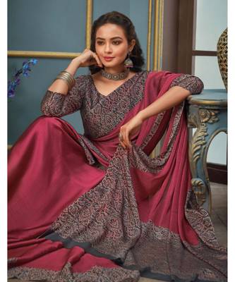 Pink printed chiffon saree with blouse 2