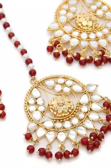 Maroon Beads and Kundan Embellished Earrings Tika Set MT45