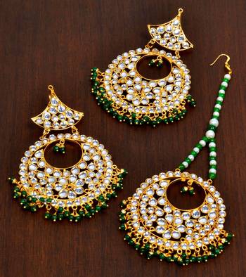 Emerald Stone and Kundan Embellished Earrings Tikka Set MT147 1