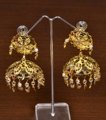 Gold Plated Designer Light Weight Jhumka with Tikka MT168 1