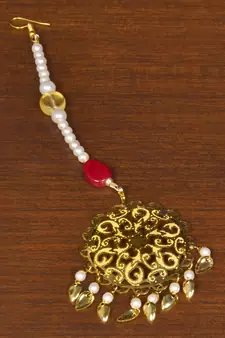 Gold Plated Designer Light Weight Jhumka with Tikka MT170
