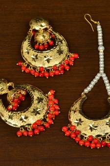 Gold Plated Red Beaded Dangler Earrings Tikka Set MT183