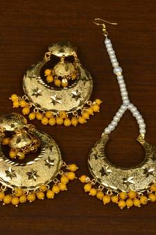 Gold Plated Yellow Beaded Dangler Earrings Tikka Set MT185