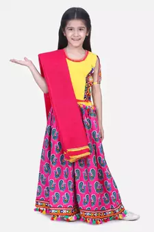 BownBee GirlsMor Print Chaniya Choli With Frill Dupatta- Pink