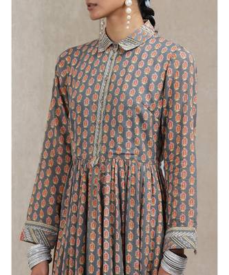 Grey cotton embroidered stitched  Kurta 5