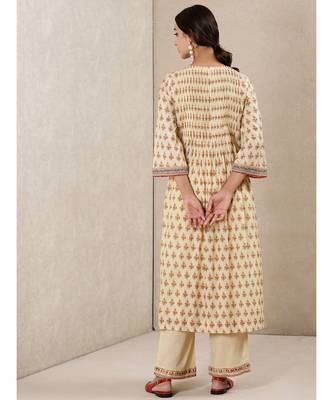 White cotton printed stitched  Kurta &  pant &  dupatta 4