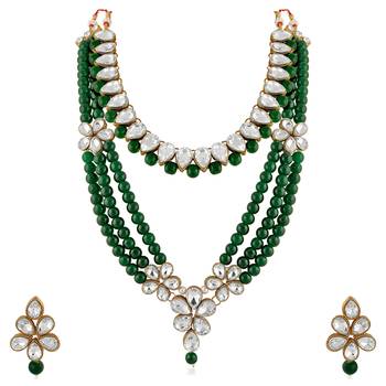 Green crystal necklaces 1