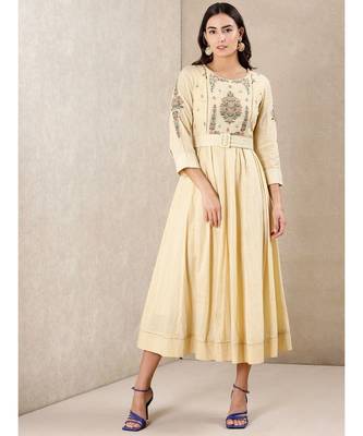 White cotton Embroidered stitched   dress WITH   belt 1
