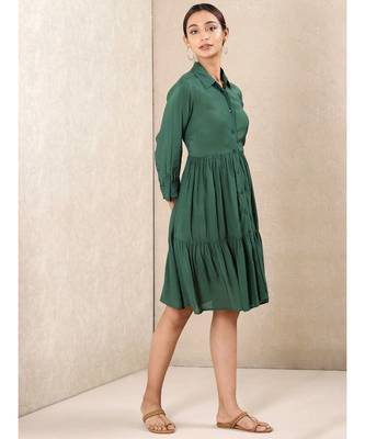 Green silk printed stitched   dress 3
