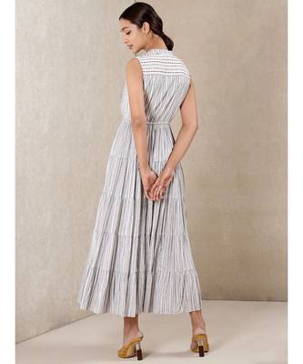 White cotton Embroidered stitched   dress 3