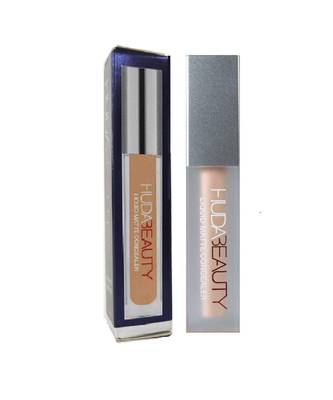 Huda Beauty Liquid Matte Concealer 1