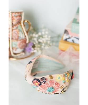 Joey & Pooh X Payal Singhal Aria Tulip Stone Headband 1