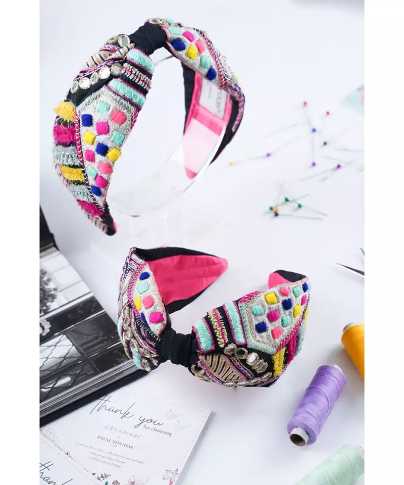 Joey & Pooh X Feriah Black Headband for Women