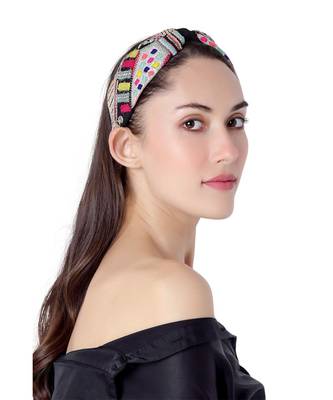 Joey & Pooh X Payal Singhal Feriah Black Headband 2