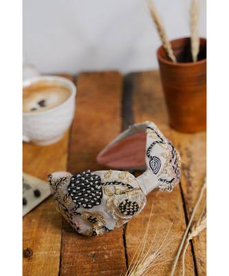 Joey & Pooh X Payal Singhal Leah Grey Headband 1