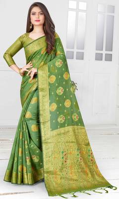 Green woven cotton saree with blouse 1