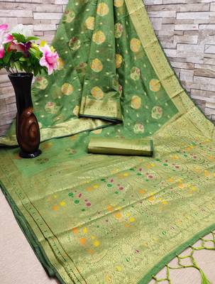Green woven cotton saree with blouse 2