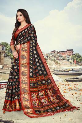 Black printed cotton silk saree with blouse 5