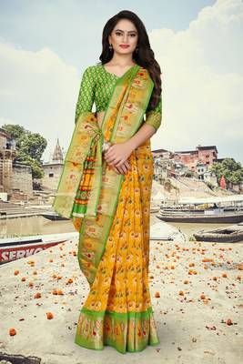 Yellow printed cotton silk saree with blouse 4
