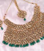 Green necklace-sets