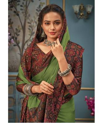 Light green printed chiffon saree with blouse 2