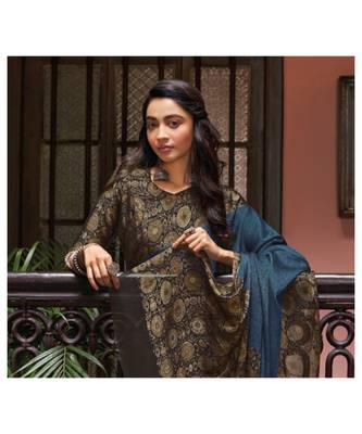 Blue printed chiffon saree with blouse 3