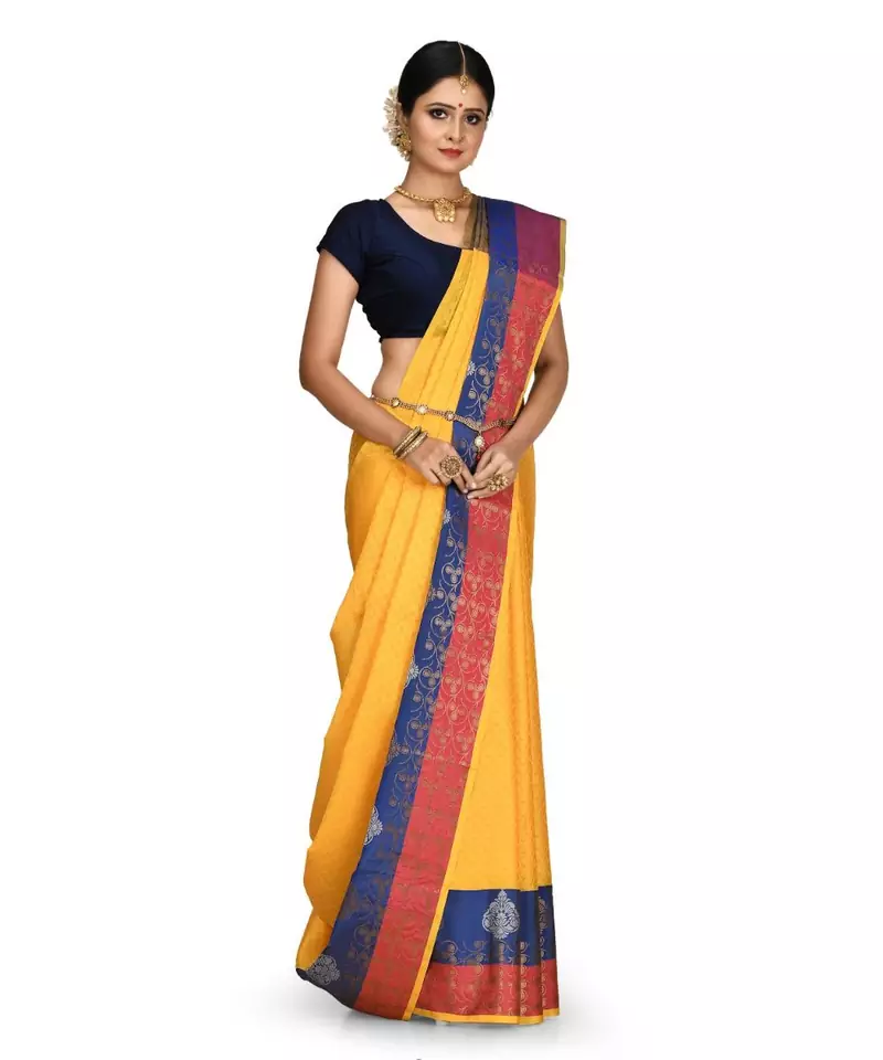 Gold Banarasi Woven Tanchoi Muslin Silk Saree With Blouse