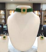 Green crystal chokers