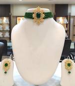 Green crystal chokers