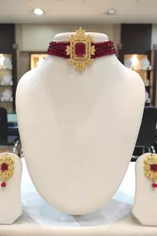 Maroon crystal chokers