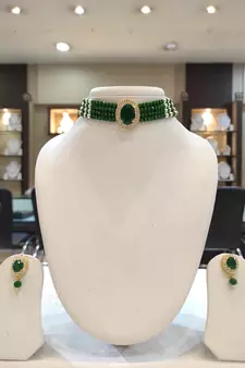 Green crystal chokers