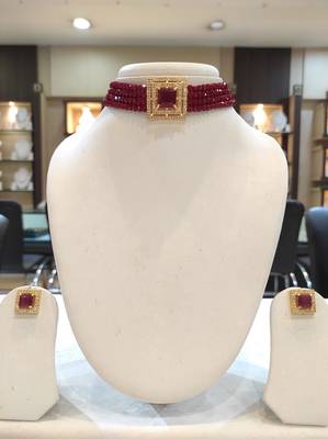 Maroon crystal chokers 1