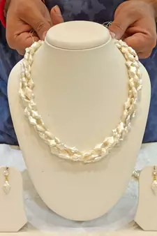 Multicolor pearl necklace-sets