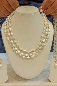 Multicolor pearl necklace-sets