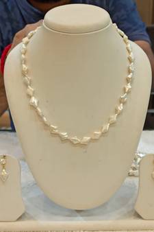 Multicolor pearl necklace-sets