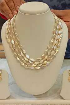 Multicolor pearl necklace-sets