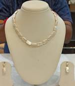 Multicolor pearl necklace-sets