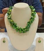 Green pearl necklace-sets