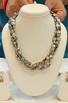 Multicolor pearl necklace-sets
