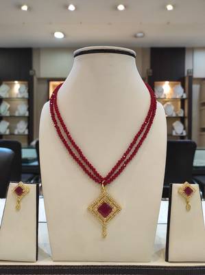 Maroon crystal necklace-sets 1