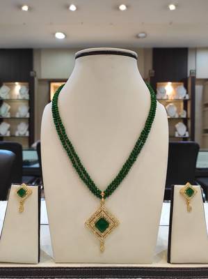 Green crystal necklace-sets 1